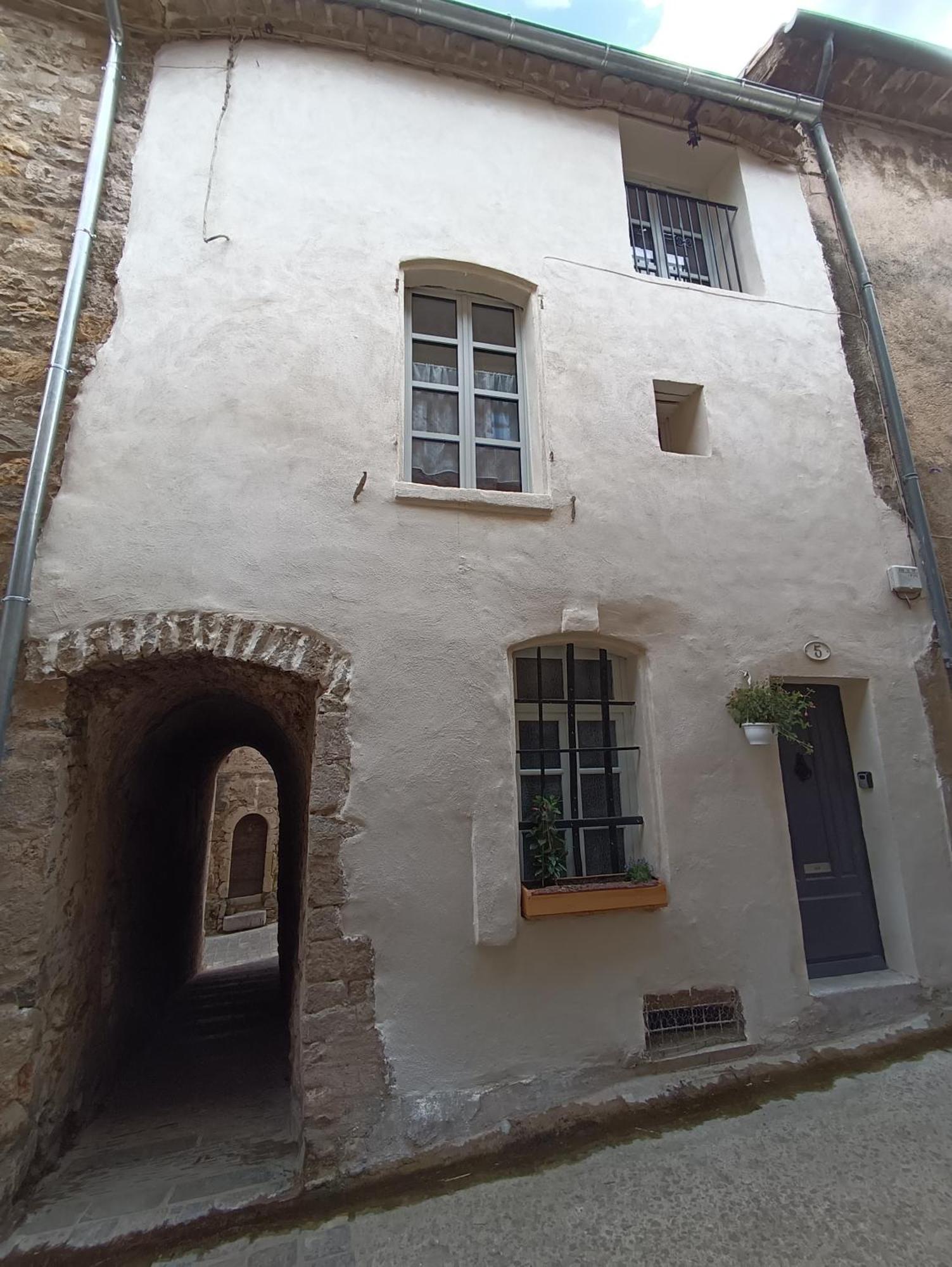 La Maison De La Traverse Saint-Guilhem-le-Desert Pokój zdjęcie